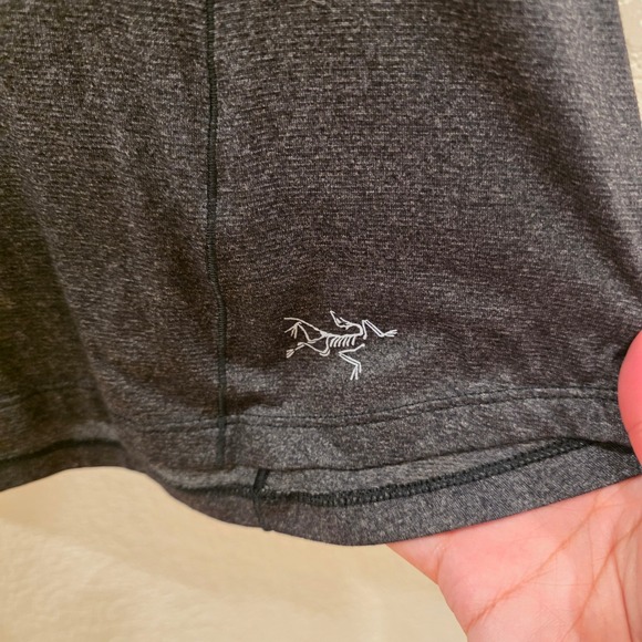 Arcteryx Tolu Top SS Womens Large Charcoal Grey Heather Technical Shirt Outdoors - Picture 2 of 11
